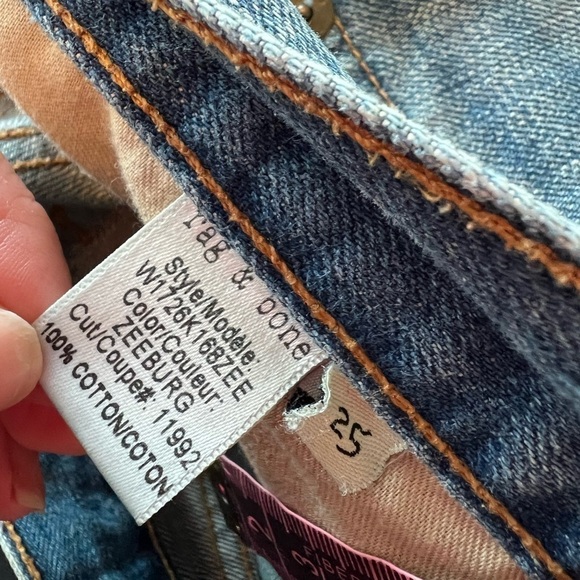 RAG & BONE MARILYN CROP ZEEBURG 25
SELVAGE JEANS - Picture 15 of 16